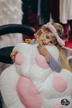 Выставка «Кошачья Вселенная» на маркете «4 сезона»